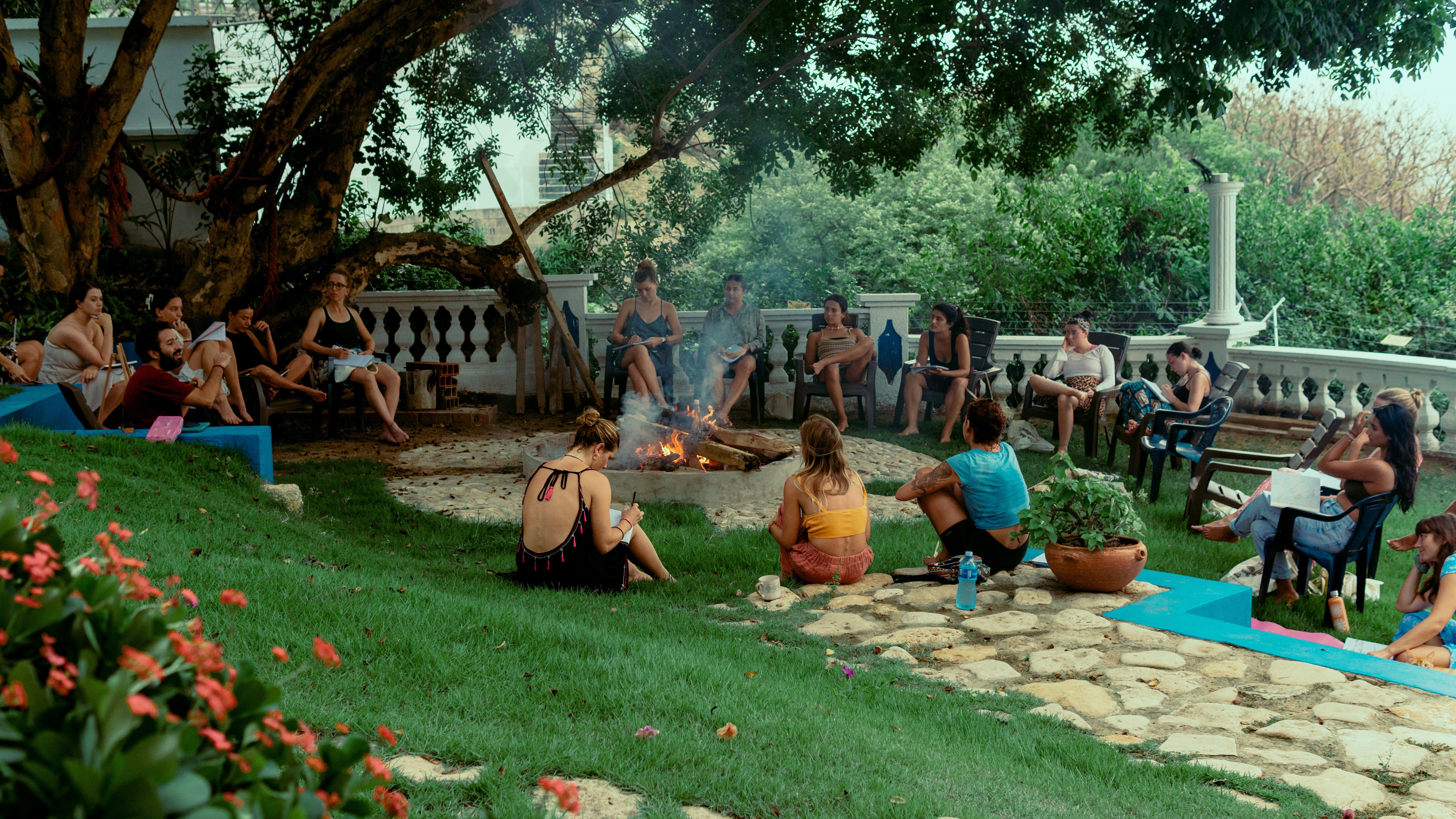 Akasha Yoga School - Where Transformation Begins